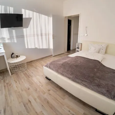 Hotel Gesundheitshotel Roessle 3*