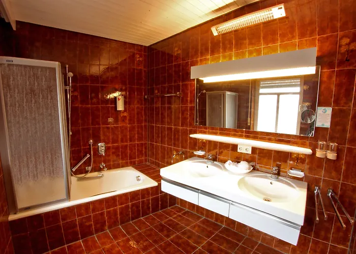 호텔 Gesundheitshotel Roessle